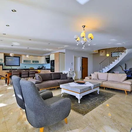 5 Bedroom Luxury In - 1019 Vilă *